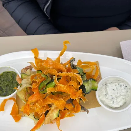 By Foot Apartment Varenna